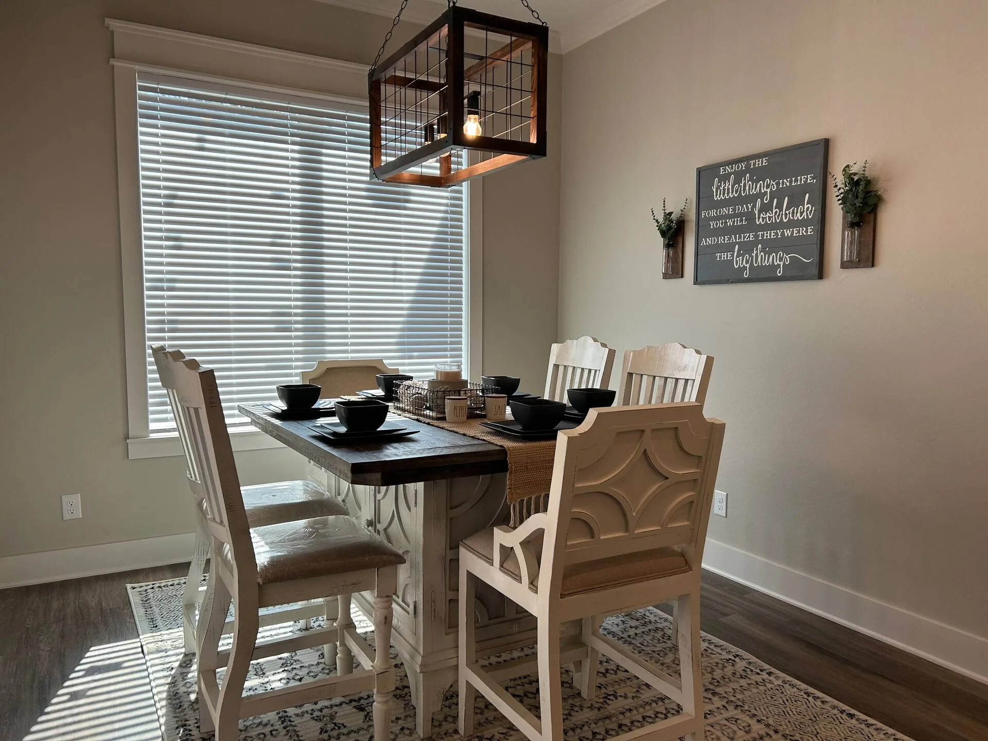 Hallsville Hideaway — photo 3